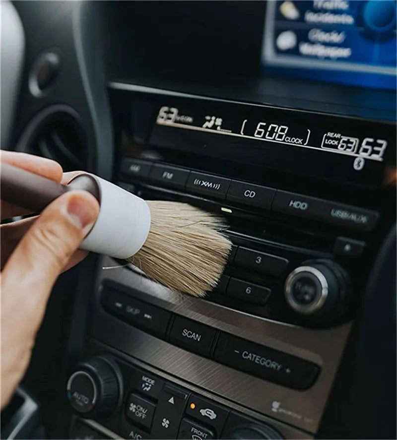 Professional title: "5-Piece Car Detailing Boar Hair Brush Set for Auto Cleaning and Dashboard Maintenance - Includes Air Outlet Cleaner and Wash Accessories"